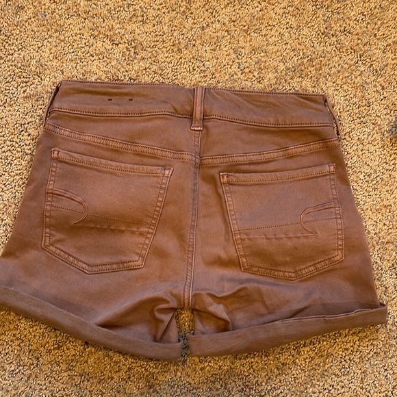 American Eagle Jean Shorts. Midi. Super Stretch - Picture 2 of 4